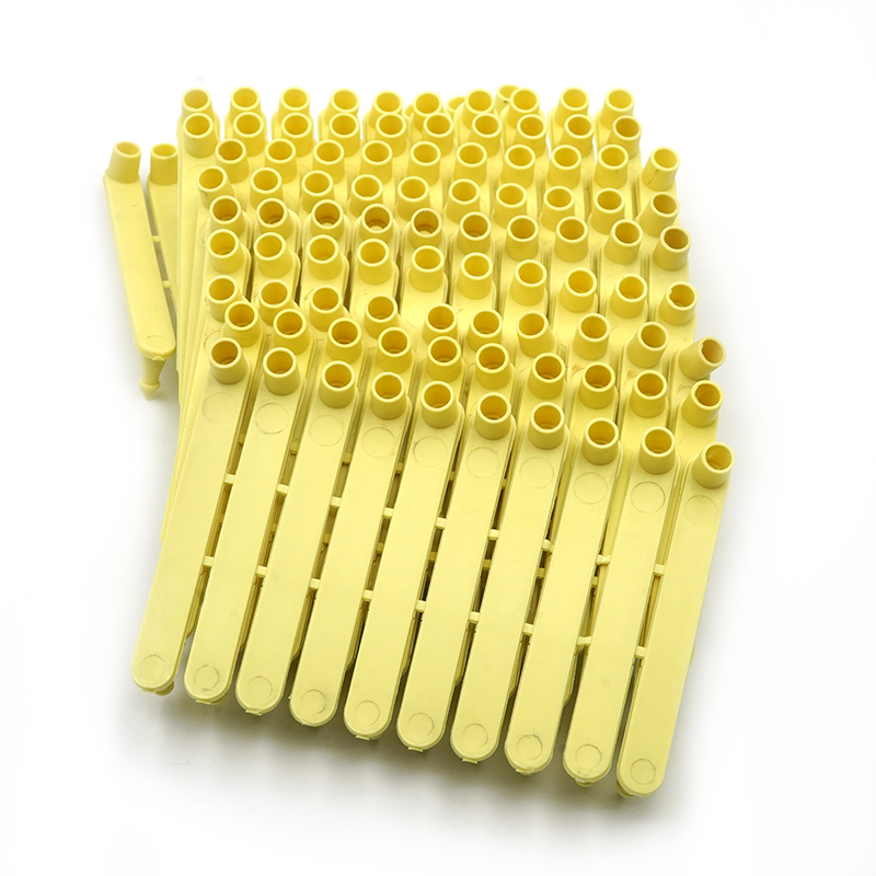 Pince pour étiquettes d'oreill - Cattle Ear Tag Applicator avis et prix